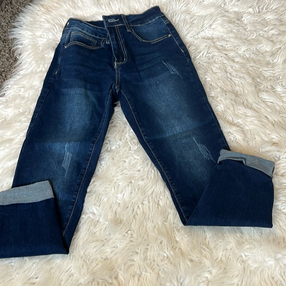 Dark blue jeans for juniors Capri.